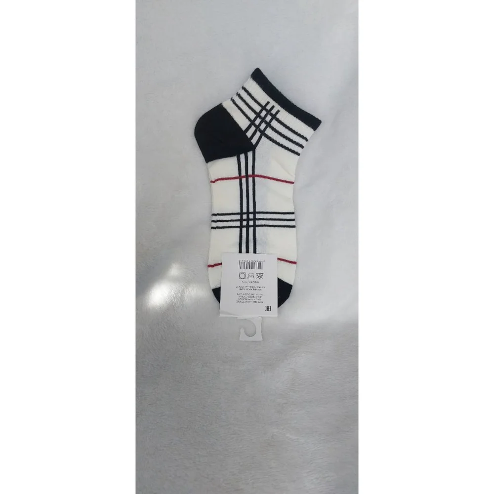 Women's Burberry Plaid Ankle Socks White Black size 7-9